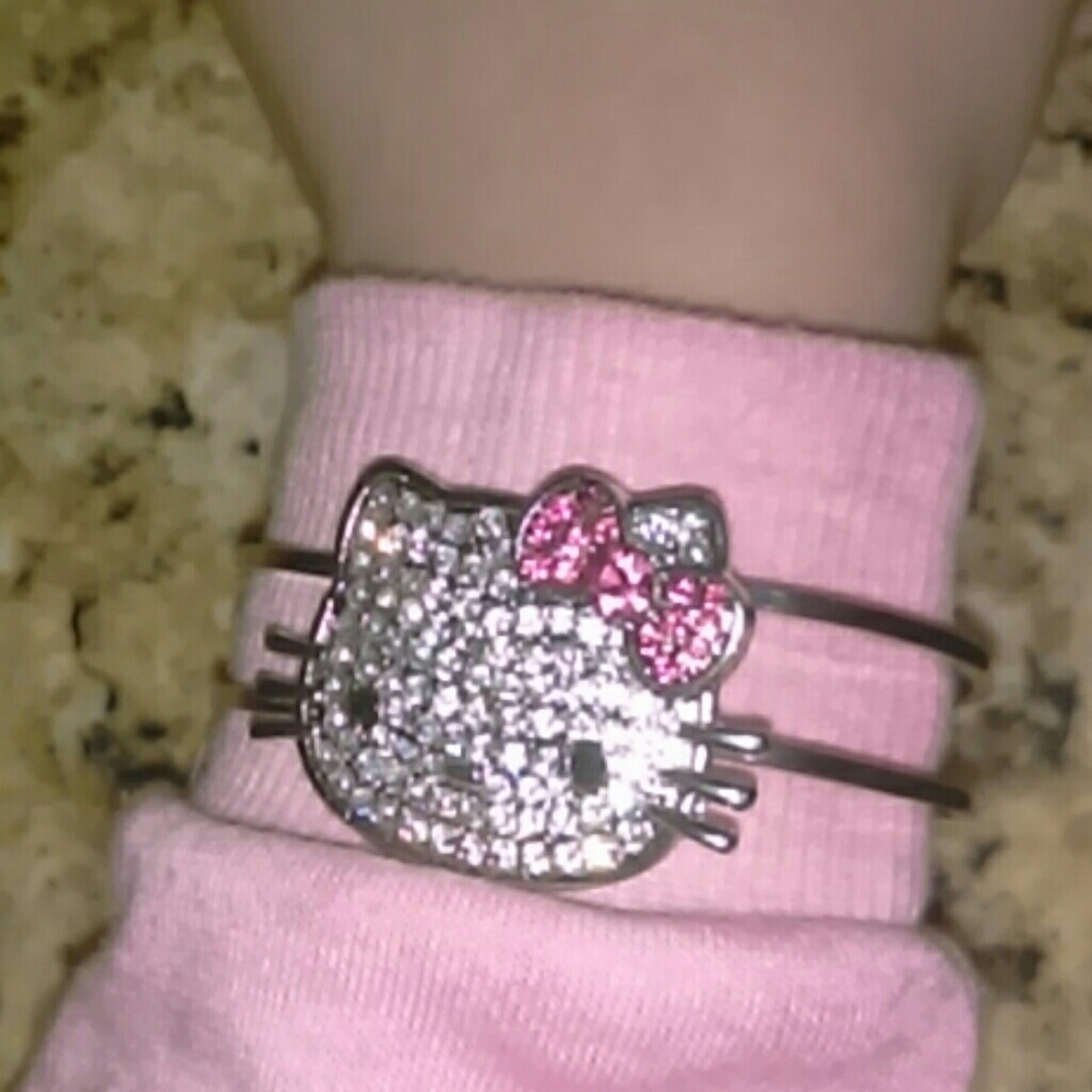Small Girl Hello Kitty Jeweled Bracelet